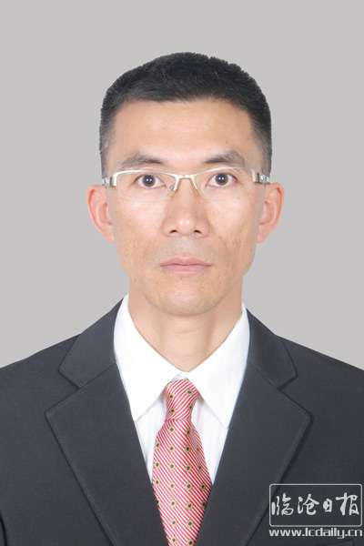 普朝柱.JPG
