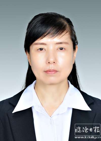 张红.jpg