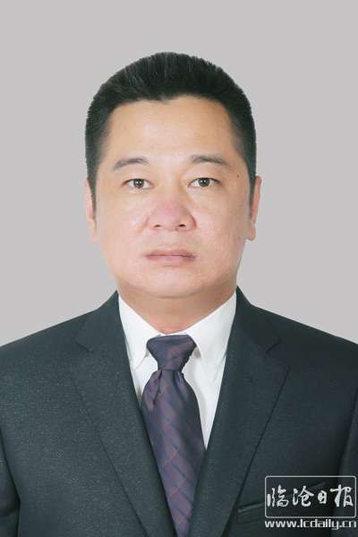 李玻.JPG