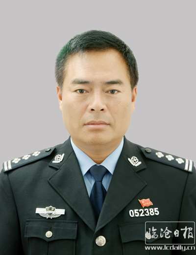 郑朝军.jpg
