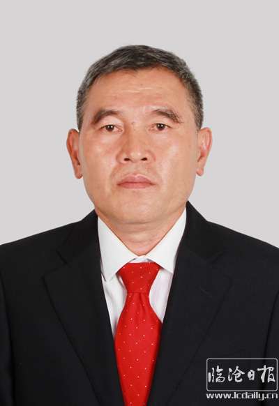 王斌.jpg