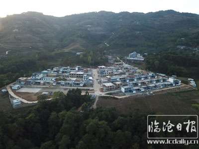 复件-如今的里拐大平掌异地扶.jpg