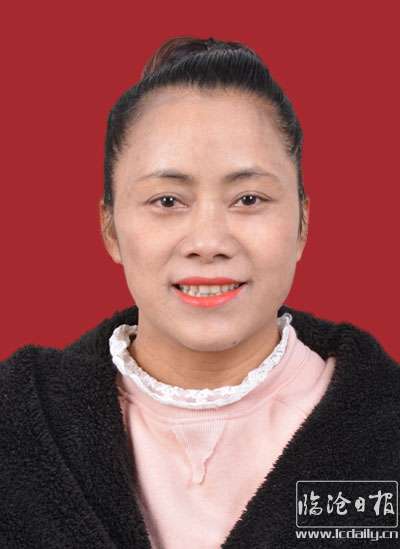 陈依茸.JPG