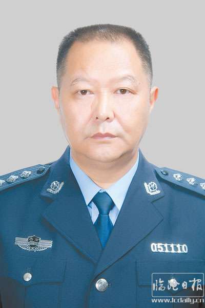 丁良庆.JPG