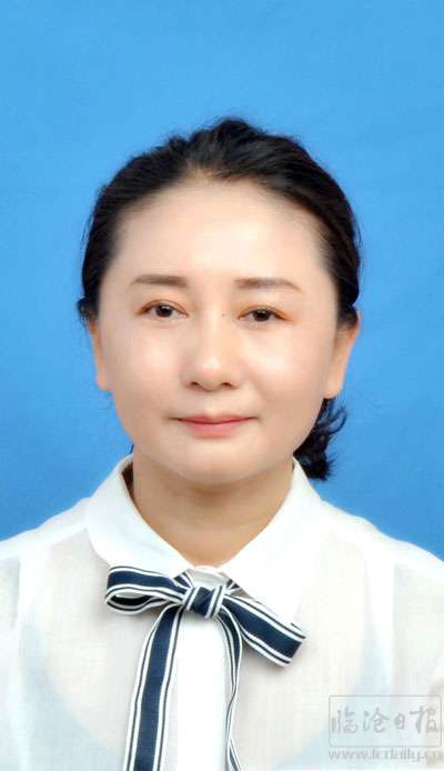 李明莲.jpg