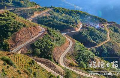 师云生--村村通公路-5765.jpg