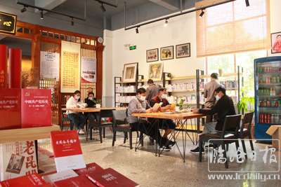 202204222345300f83yp---副本.jpg